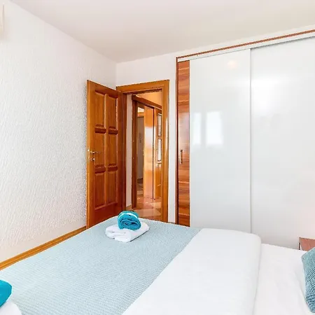 Apartman Mit Balkon Und Meerblick